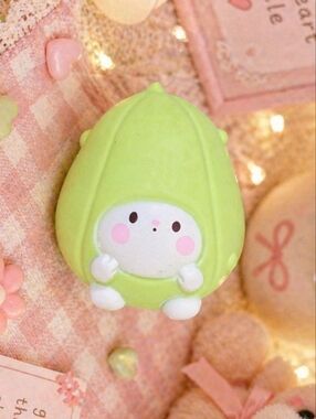 🥑 Cute Avocado Squishy